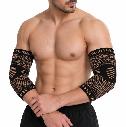 Cotieră cu cupru Copper Elbow Support purtată pe braț în timpul exercițiilor